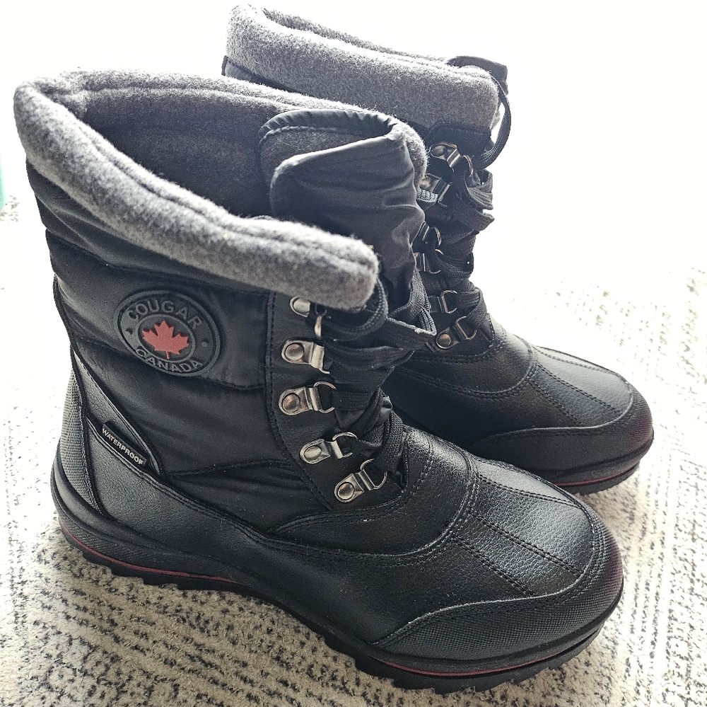 Cougar EUC winter boots in women's size 8